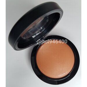 Mac Sun Power Mineralize Skinfinish